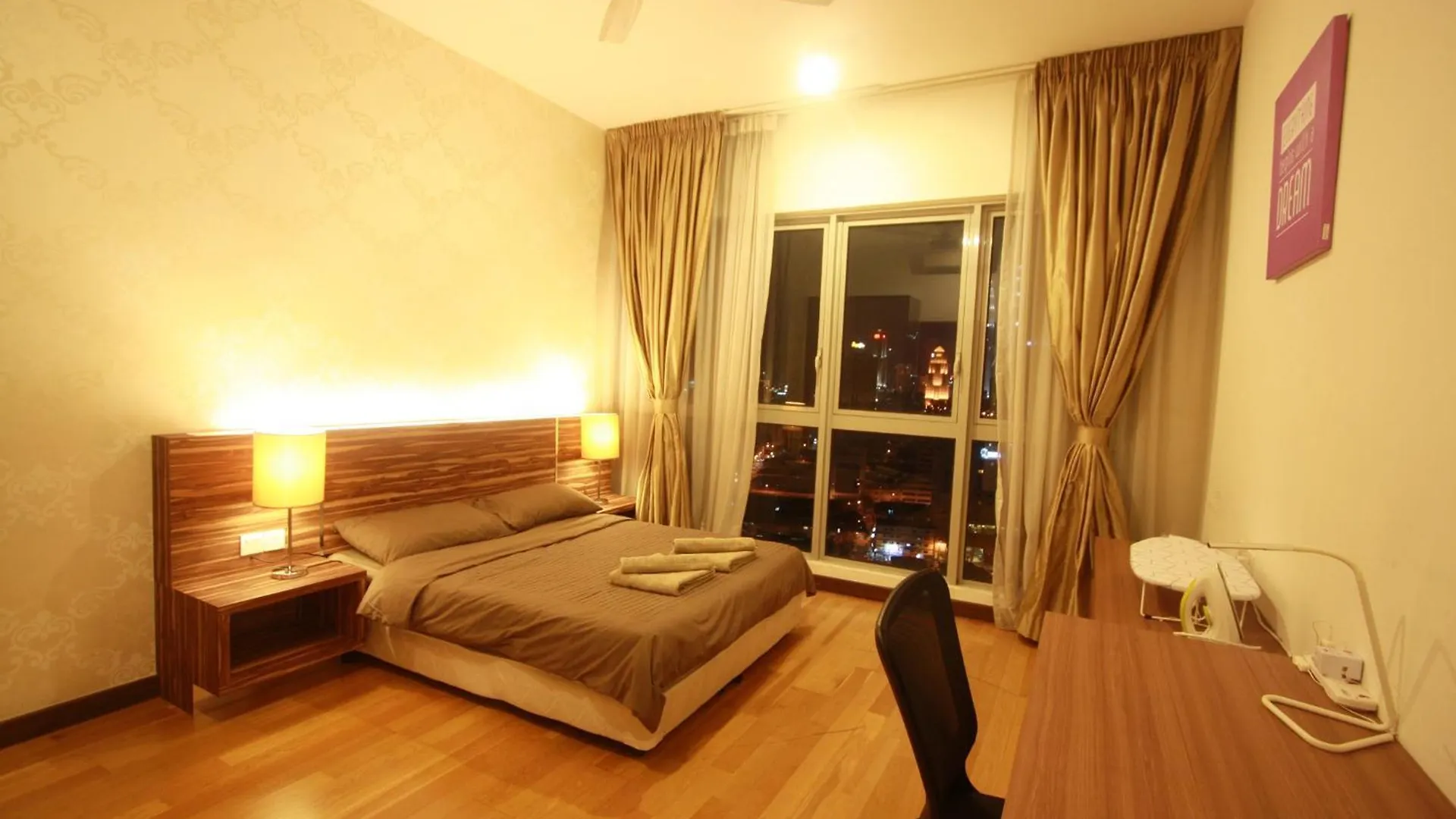 קואלה לומפור Naibnb In Regalia Residence 0*, קואלה לומפור מלזיה