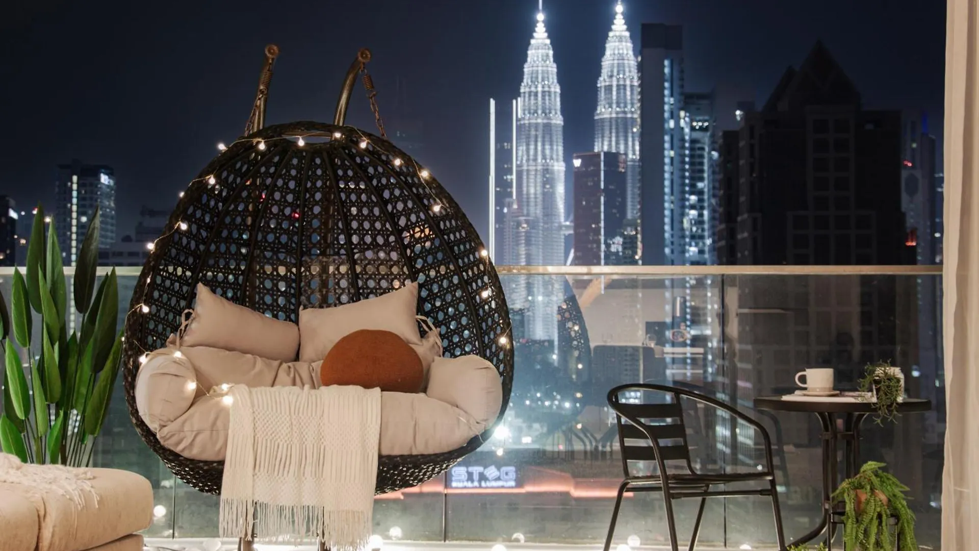 Naibnb In Regalia Residence Kuala Lumpur